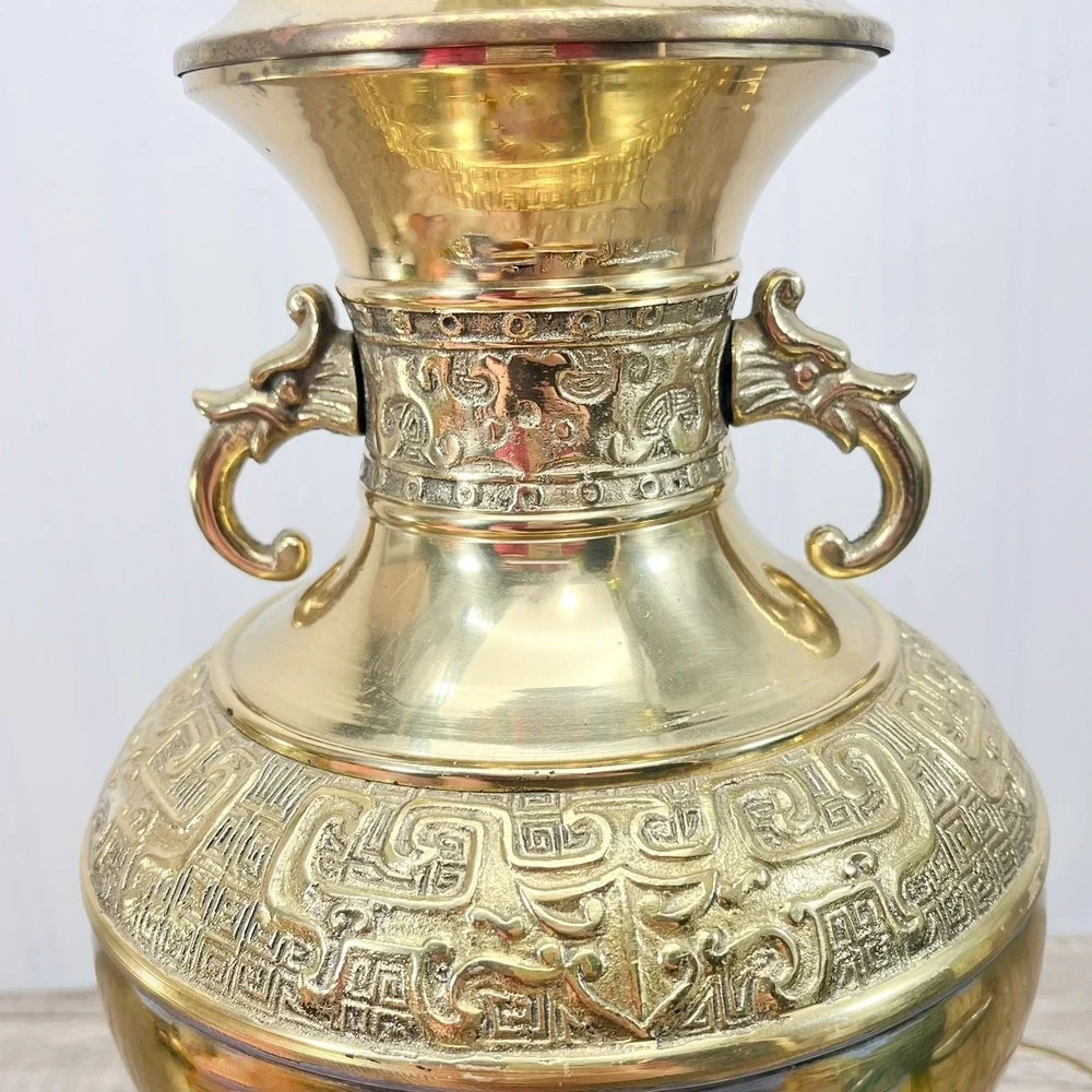 Vintage Brass table lamp w dragon handles James Mont Asian‎ style